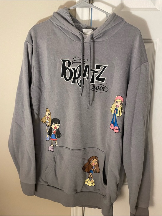 Tops - Bratz 2001 Graphic Hoodie — Gray with Colorful Doll Prints